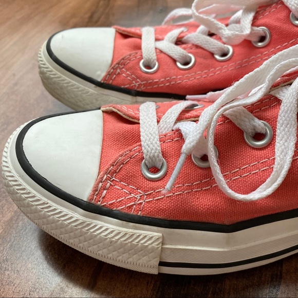 Converse Chuck Taylors OX Size 6 Carnival Pink - Picture 6 of 10